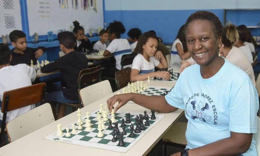 Em escola de SP, ensino do xadrez faz parte da matriz curricular - Escolas  Exponenciais