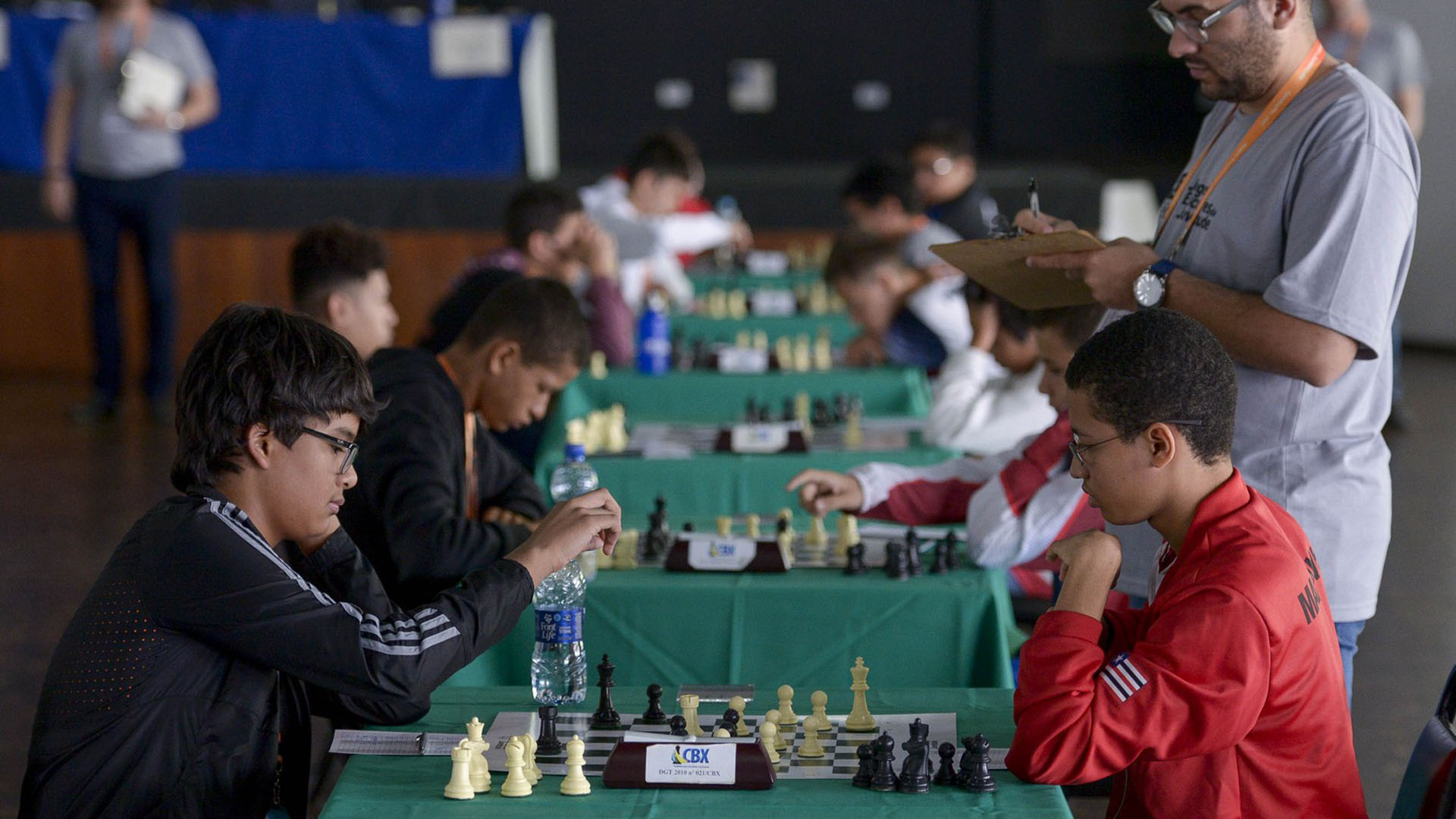 Xadrez é o primeiro jogo de tabuleiro a ser banido por racismo e machismo -  Prisma - R7 Melhor Não Ler