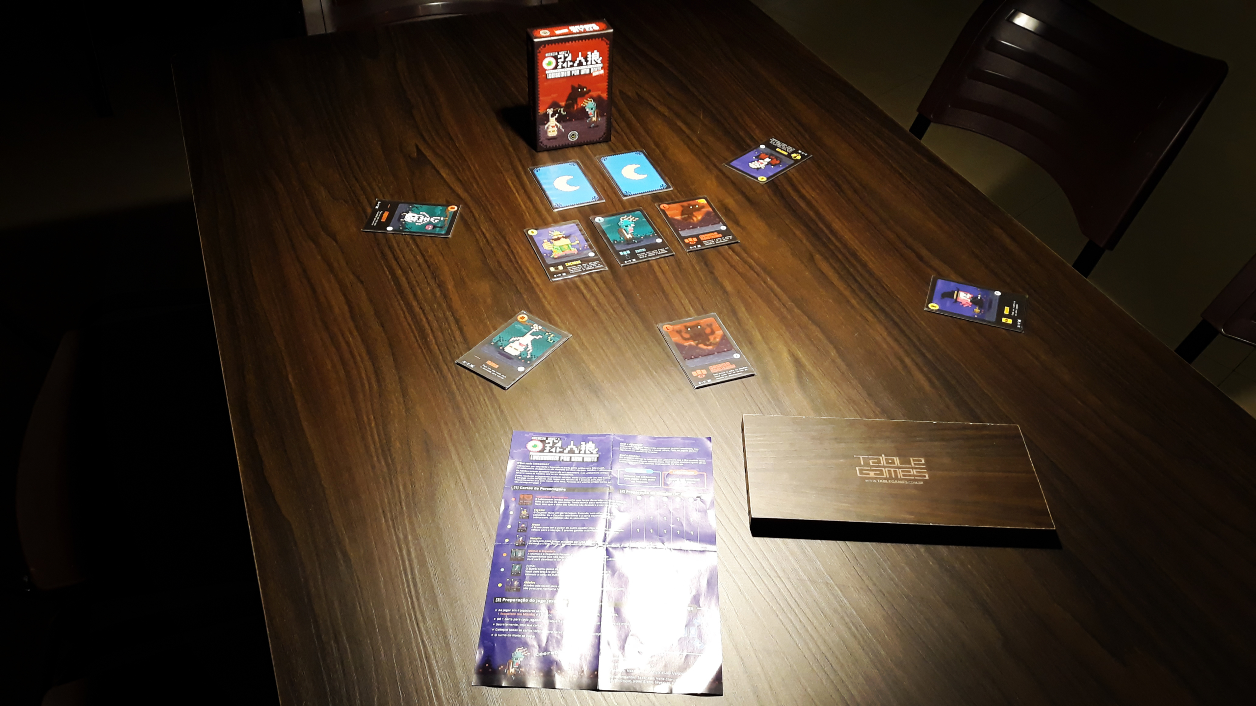 Lobisomem por uma Noite - Monstros - Jogo de Cartas- Funbox em